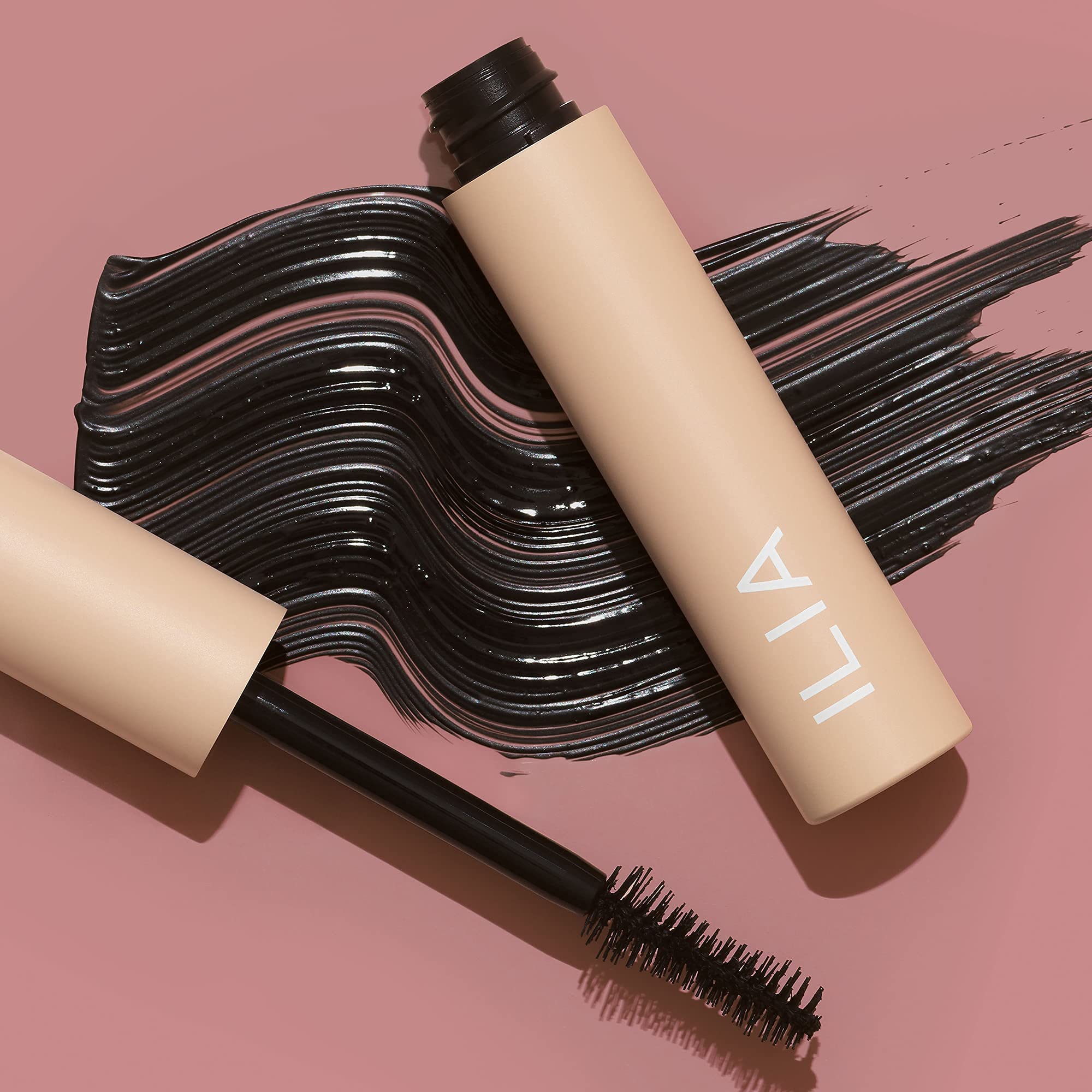 ILIA - Fullest Volumizing Mascara | Weightless, Buildable, Smudge + Flake-Free, Sensitive Eyes Safe | Full, Thick, Healthier Lashes | Non-Toxic, Vegan, Cruelty-Free (Full Size; 0.32 fl oz | 9.5 ml) - Image 7